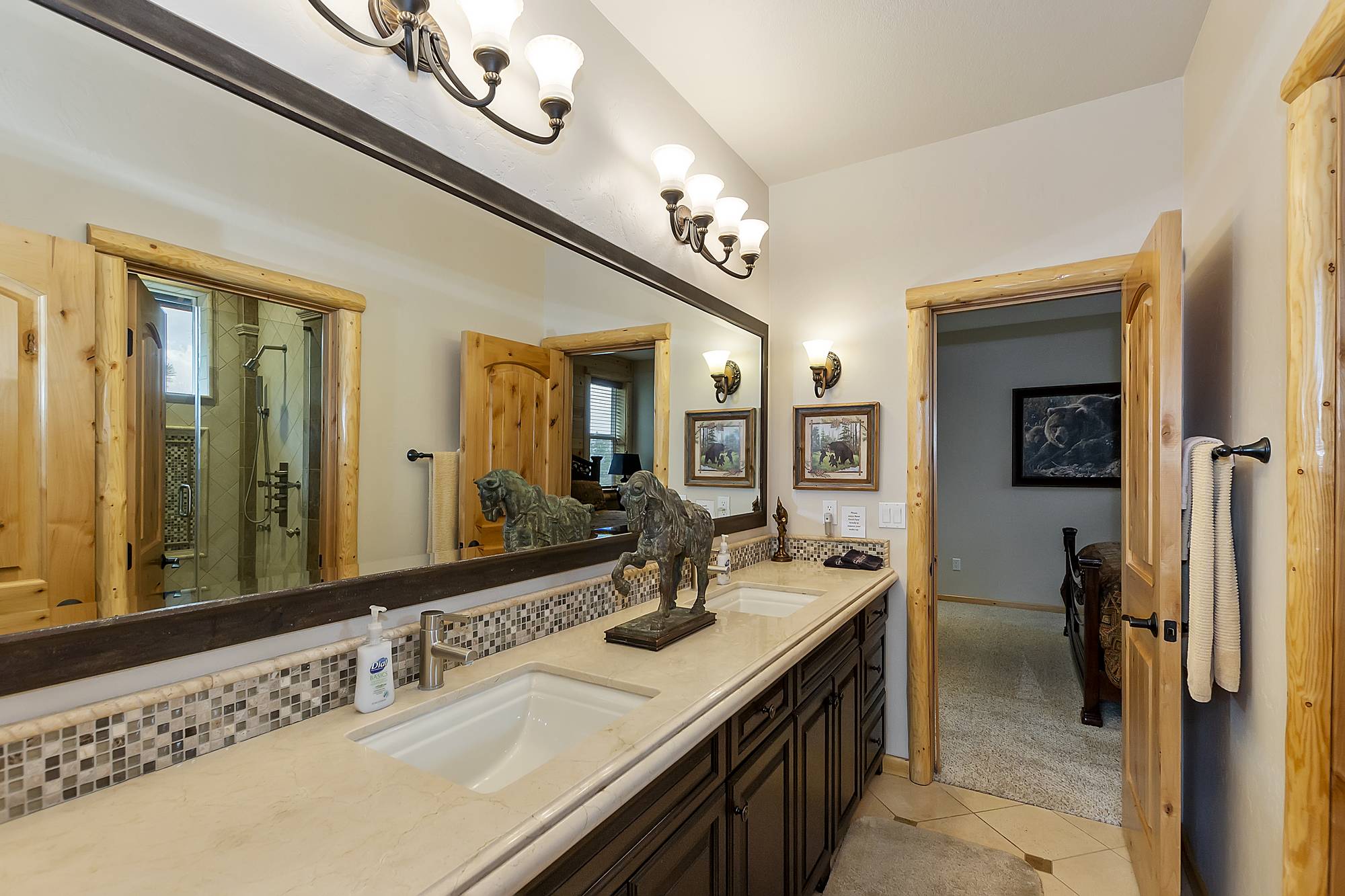 Cabin Image 47